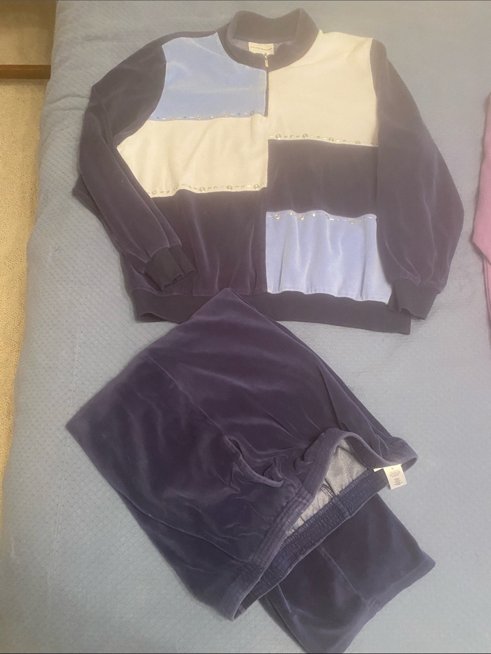 - Navy/Light Blue/Cream also light purple two pc sweat suit Alfred Dunner